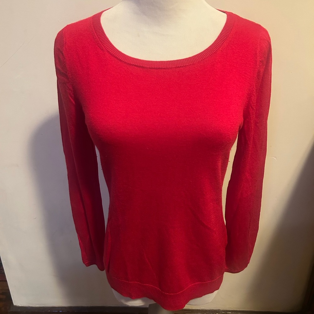 Banana Republic Red Long Sleeve Light Weight Sweater